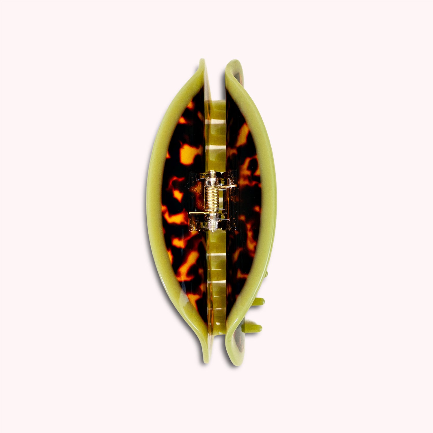 Etc.Store - Margo Large Claw in Chartreuse/Tortoise