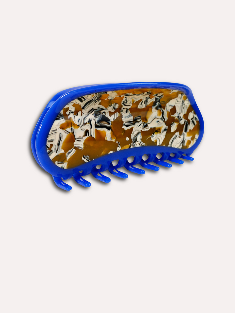 Etc.Store - Margo Large Claw in Blue / Latte PRE-ORDER